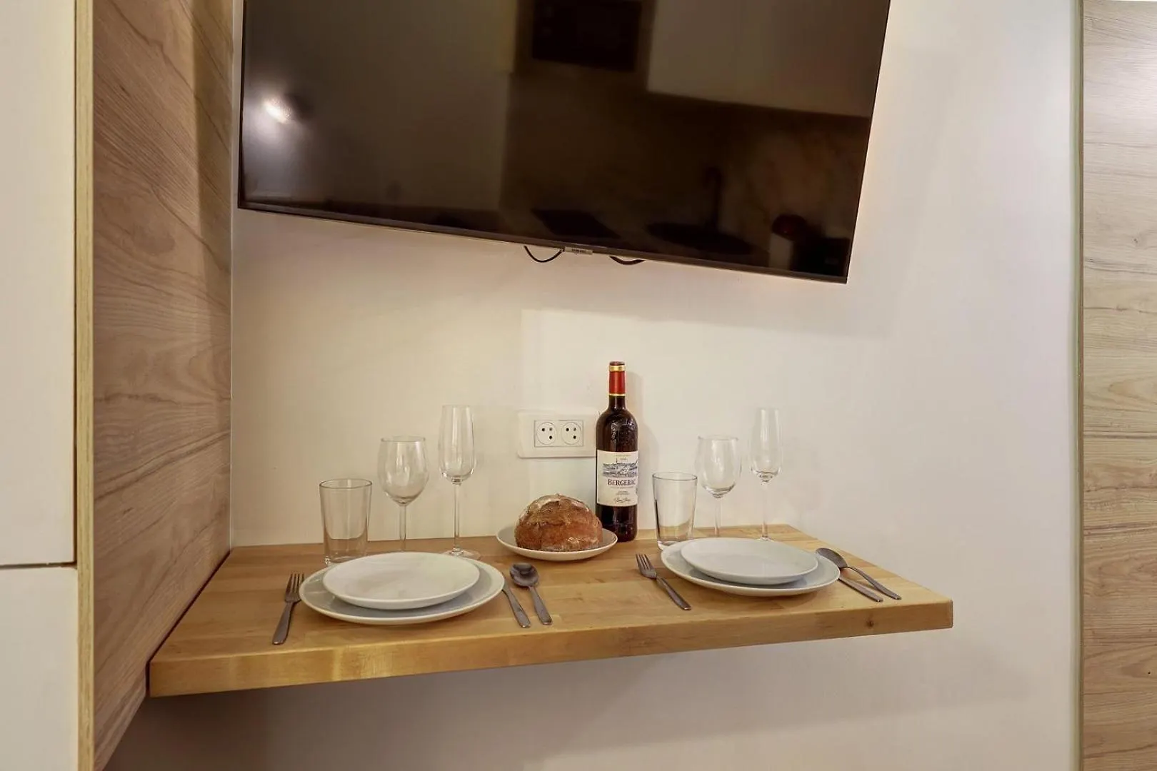 674 Suite Square Mozart - Superb Studio In Paris France