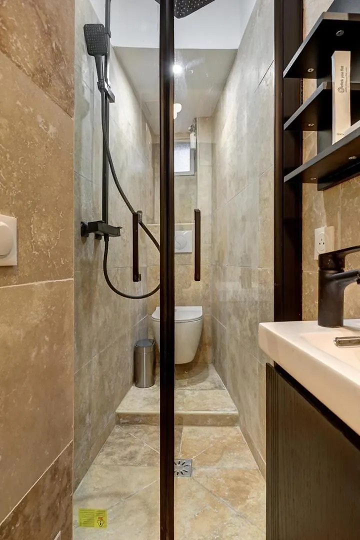 Apartment 674 Suite Square Mozart - Superb Studio In Paris France
